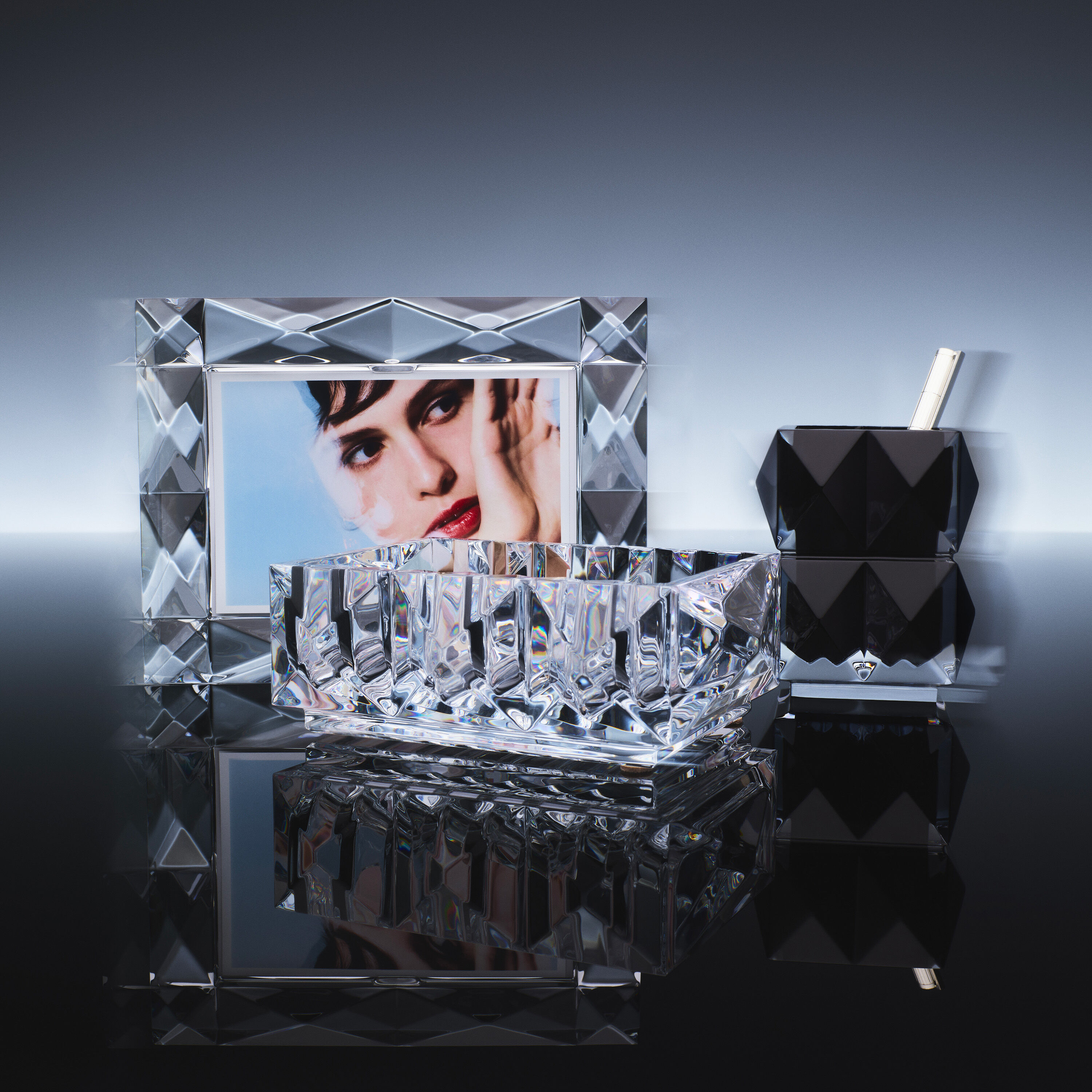 バカラ BACCARAT 新作 小物入れ ルクソール ヴィッド ポッシュ