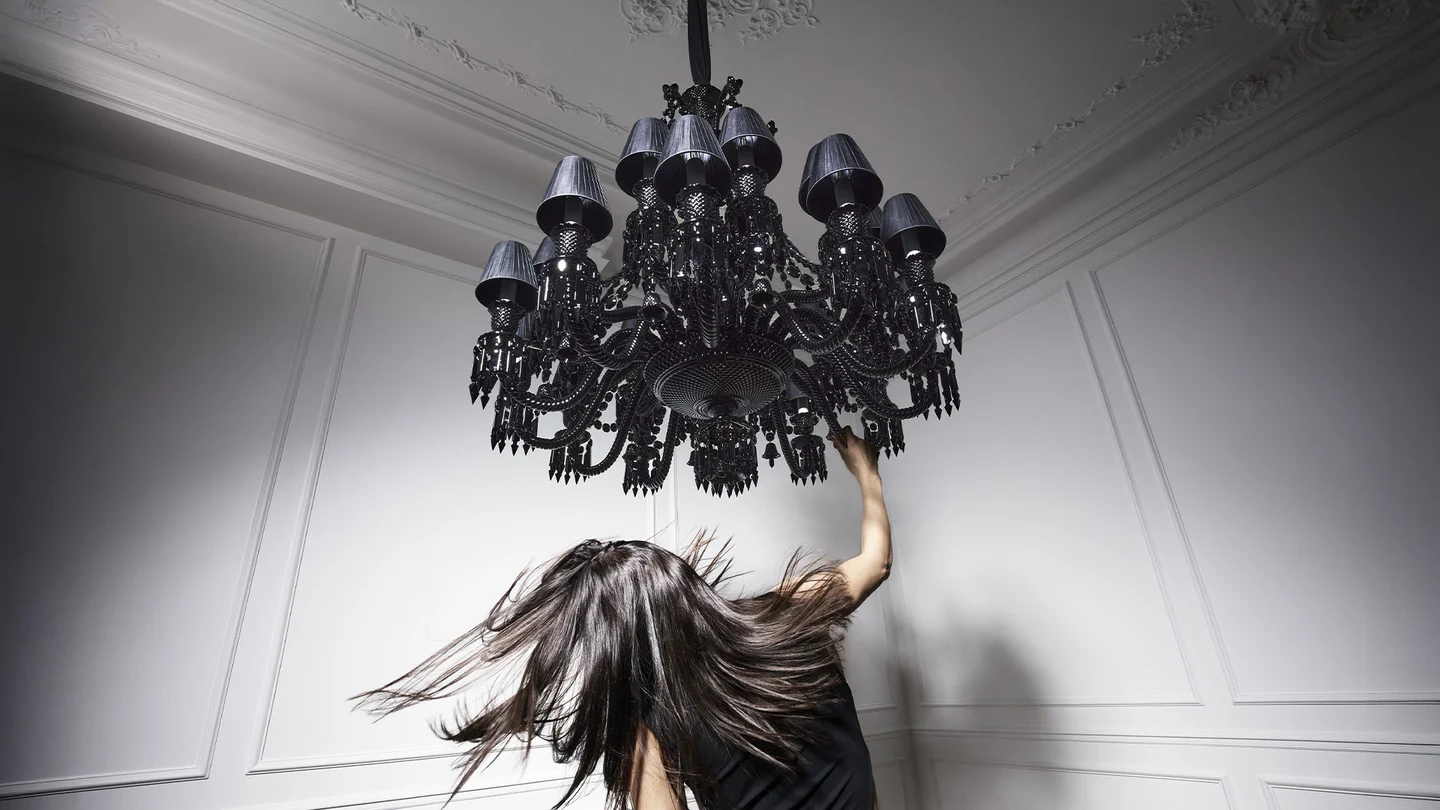 Lustre Z&eacute;nith Noir (24L) BACCARAT