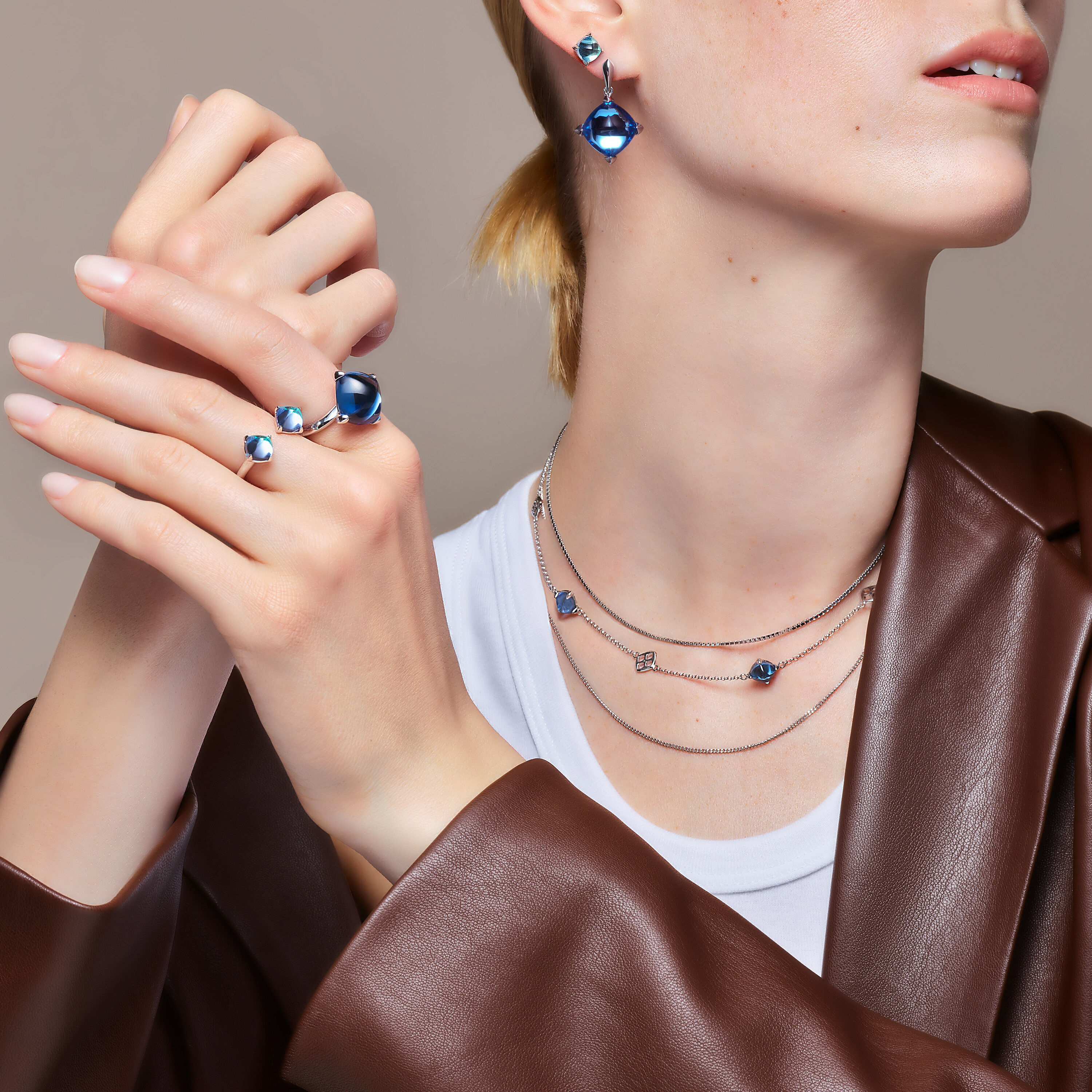 ◇極美品◇バカラ ピアス メディチ クリアブルー アクアミラー