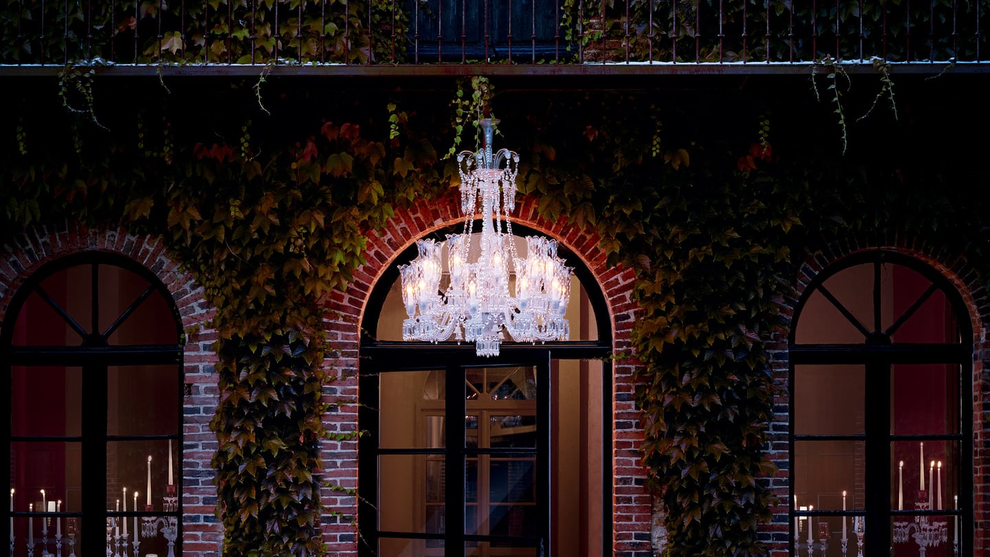 Z&eacute;nith Chandelier Long (12L) BACCARAT