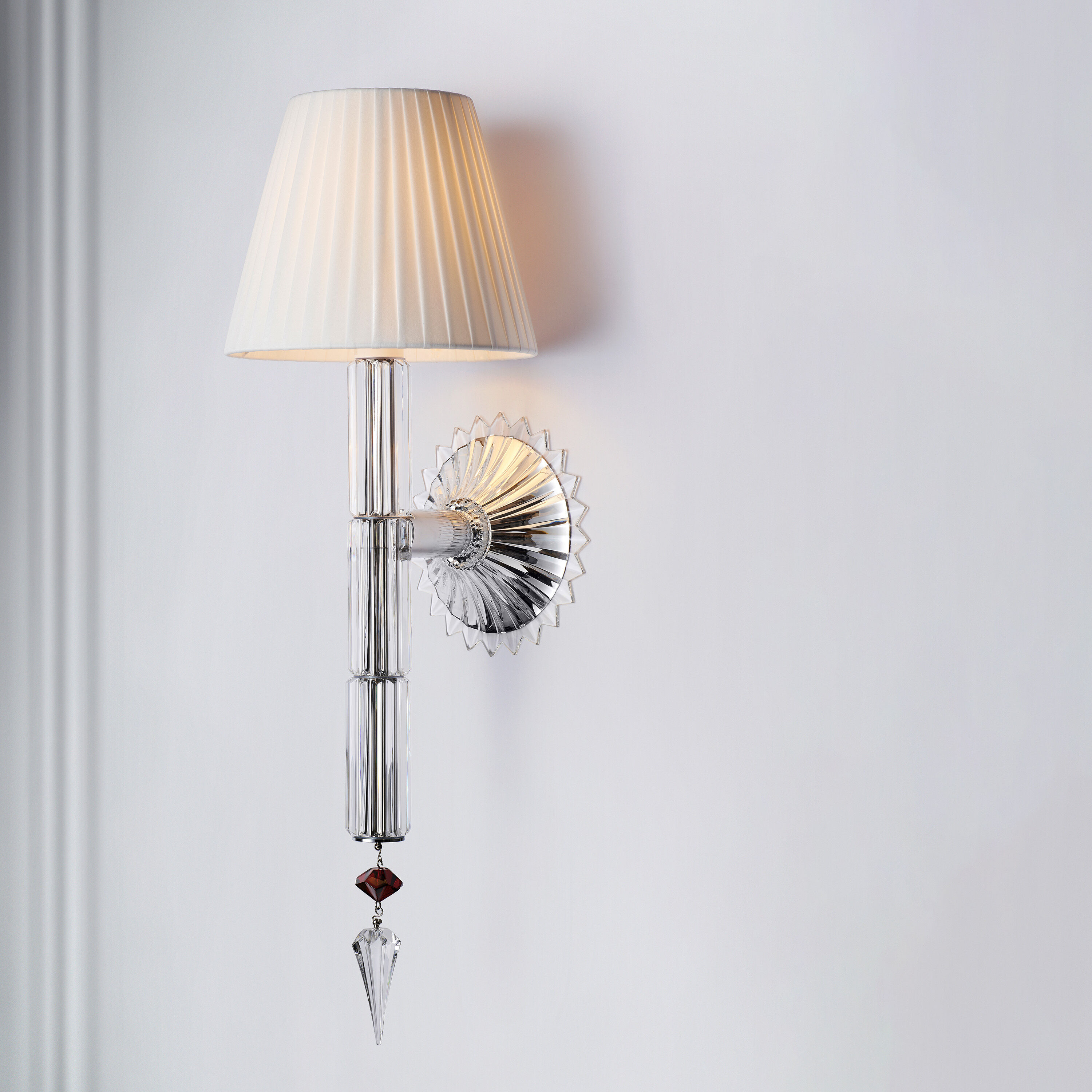 Baccarat wall lamp outlet