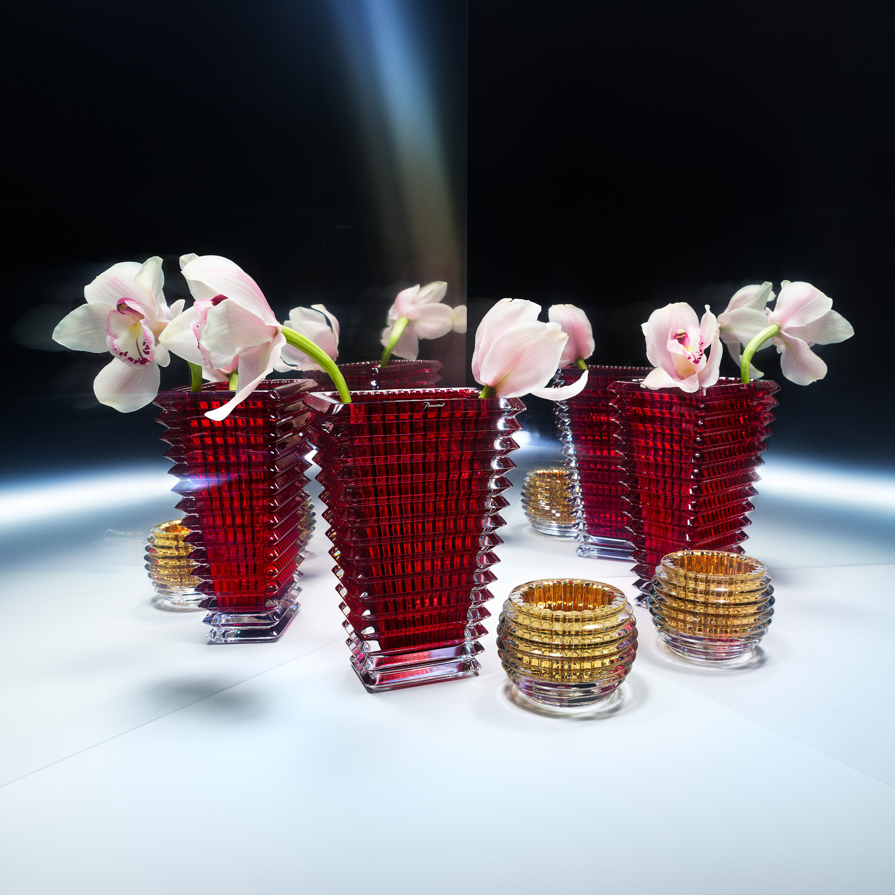 baccarat バカラ 花瓶アイベースs レッド アイ ベース スクウェア S