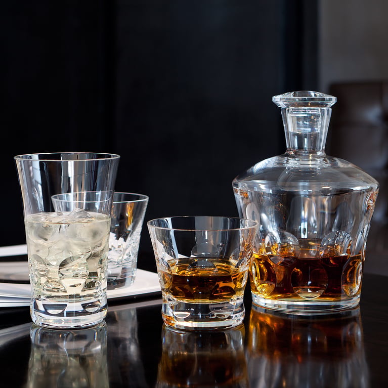 B&eacute;luga Whisky Decanter BACCARAT