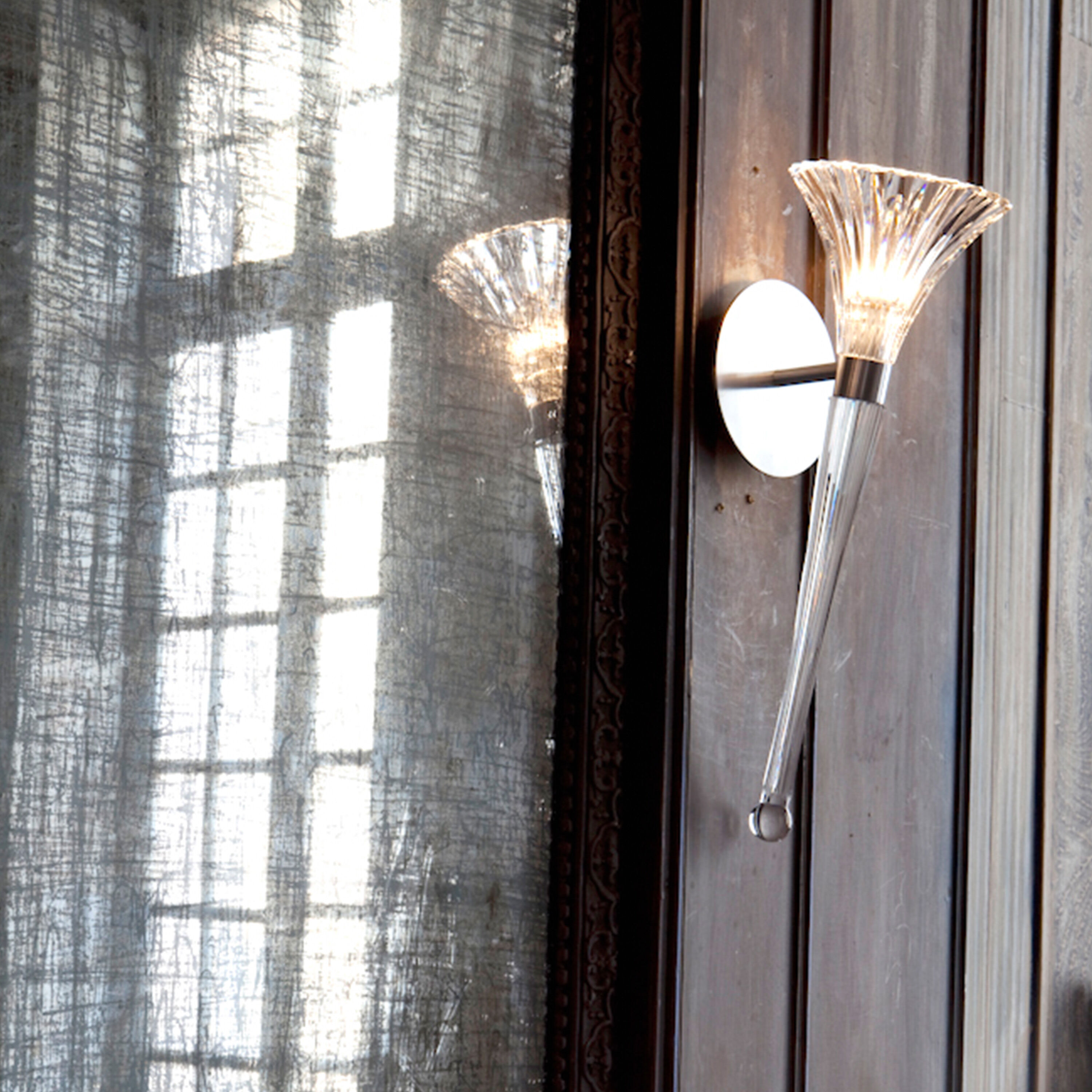 Mille Nuits Torchère Wall Unit (1L) | Baccarat International