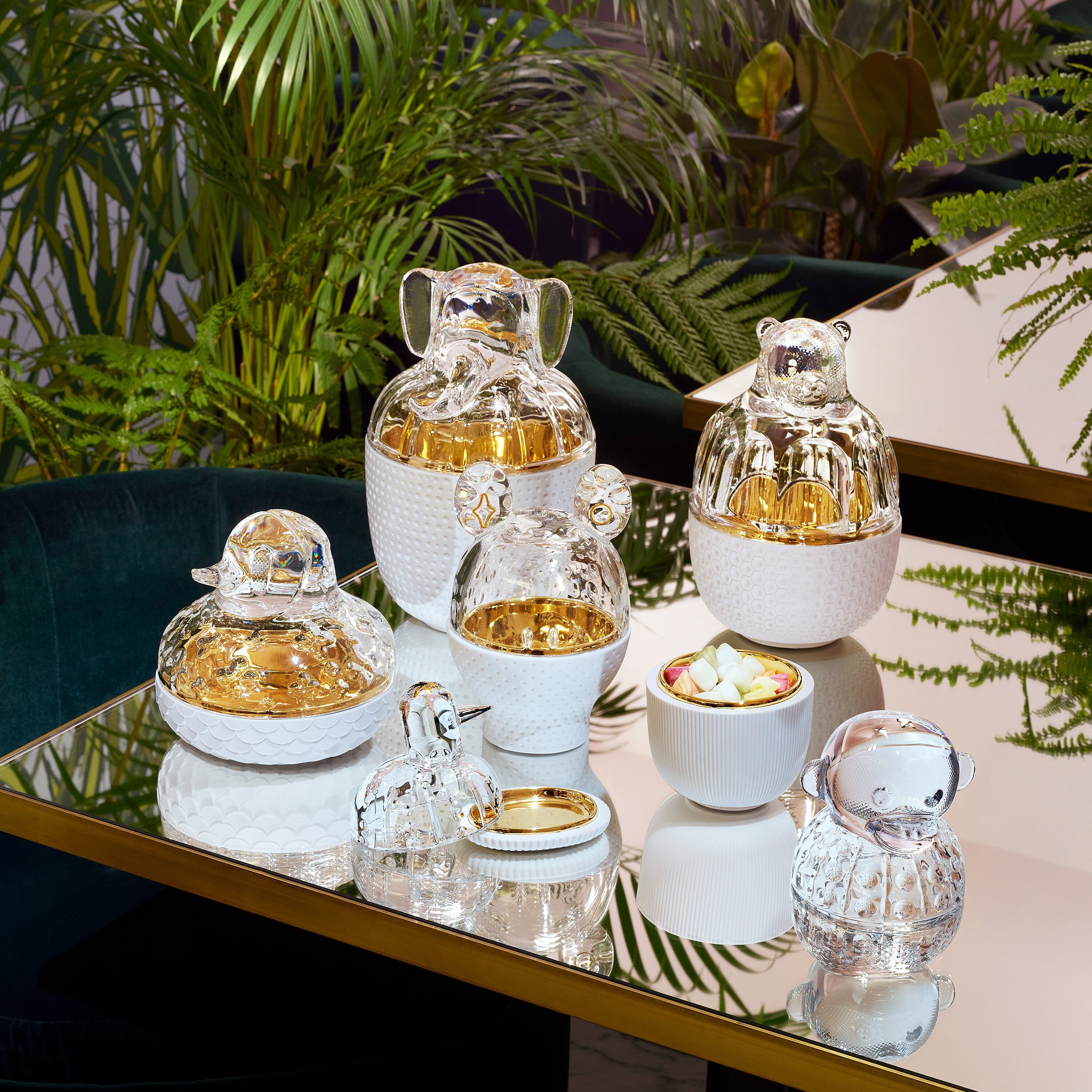BACCARAT バカラ/ ※美品 ミケランジェロ　蓋物　ボンボニエール BACCARAT バカラ/ ※美品 ミケランジェロ 蓋物 ボンボニエール
