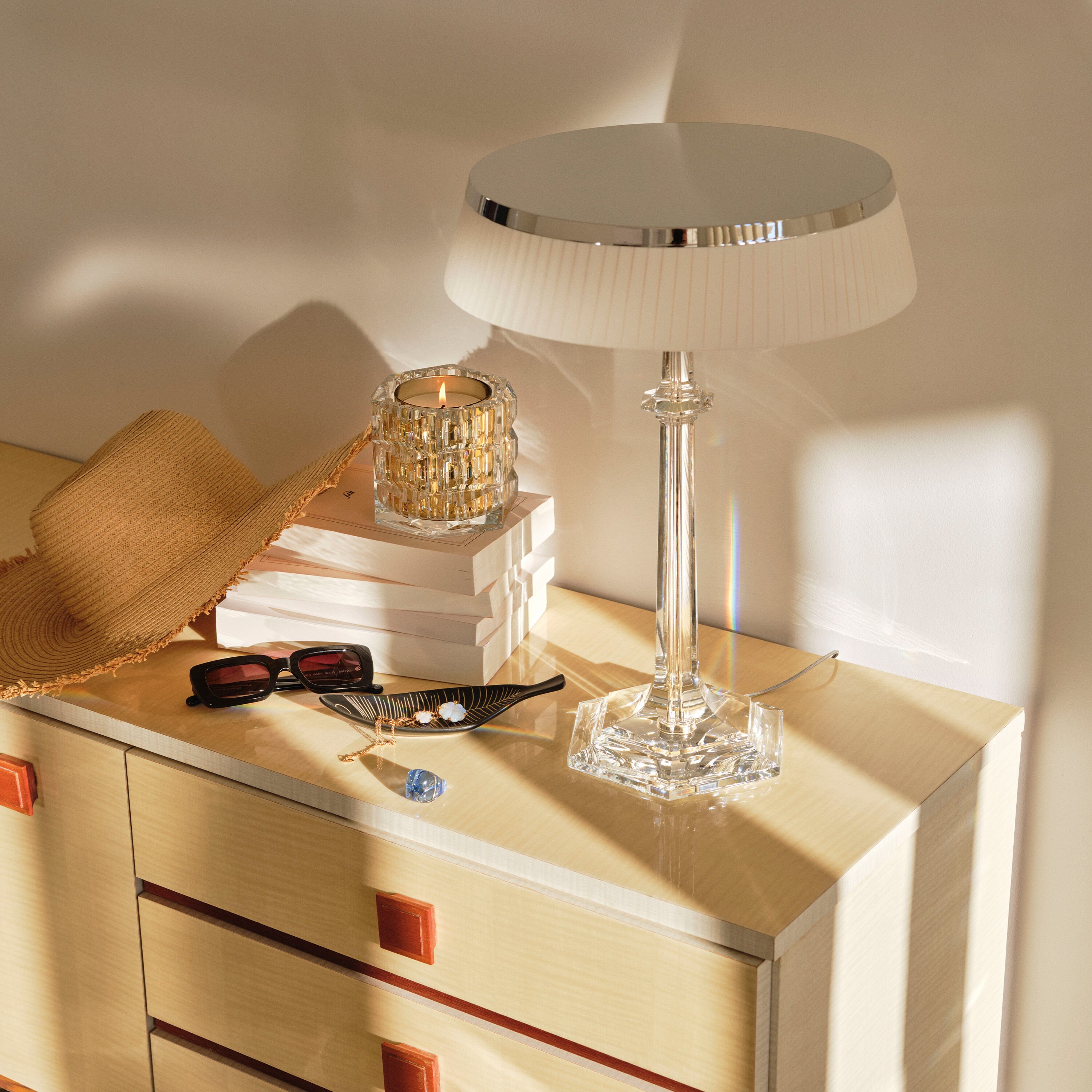 【Baccarat】バカラ　パフュームキャンドル 2817345_grey_001.jpg?sw=696&q=90