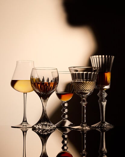 WINE GLASSES