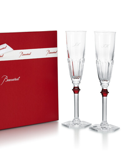 Harcourt Eve Flutes Engraving