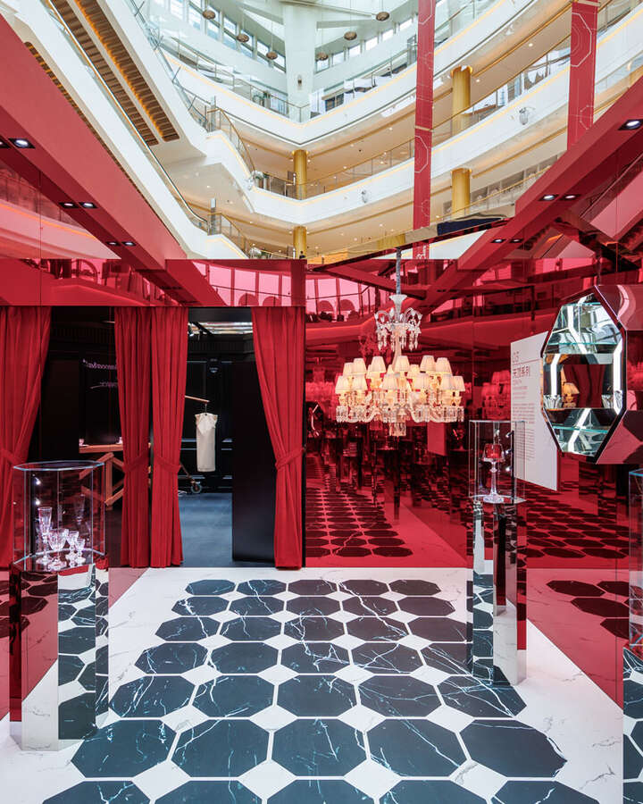 DISCOVERING ENCHANTMENT,  Baccarat POP-UP 