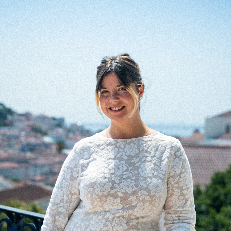 Spotlight on Constan&ccedil;a Cordeiro