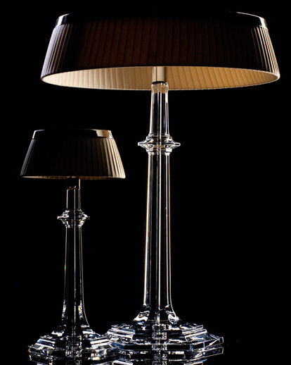 Large and small models of the Bon Jour Versailles Lamp