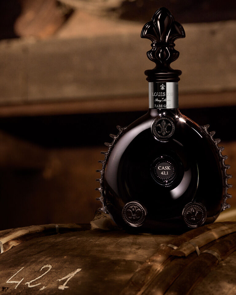 【G004】Remy Martin Louis XIII Baccarat ルイ13世 空ボトル グラス 替え芯 レミーマルタン バカラ シリアル一致 外箱付 Remy Martin - Cognac Louis XIII +2 Baccarat Glasses - Empire State