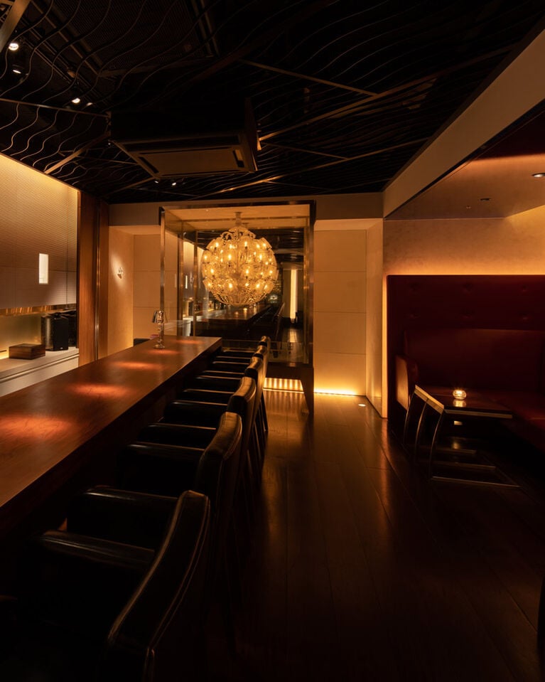B Bar Marunouchi