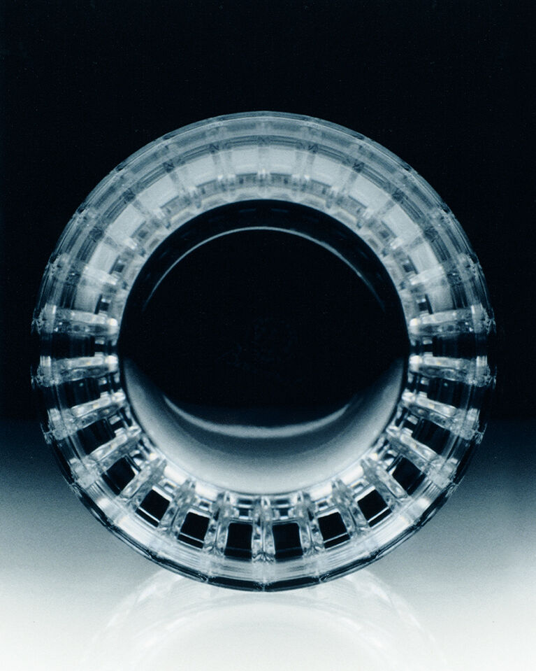 Photography of a Baccarat Tumbler by Thomas Chéné