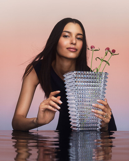 バカラ 熱せ フラワーベース スパイラル 花瓶 M 一輪挿し 新品未使用 