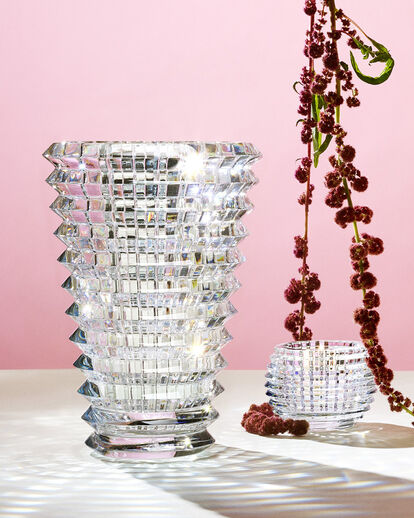 Eye Vase