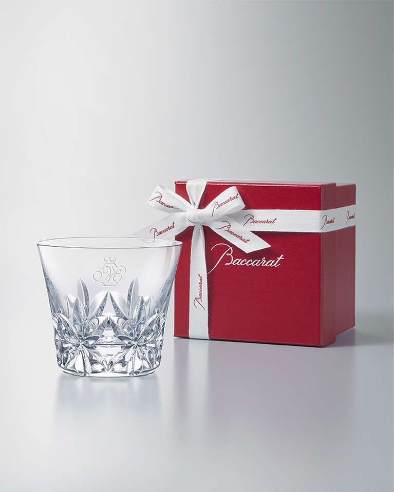 Eclat Tumbler 2023 with initial