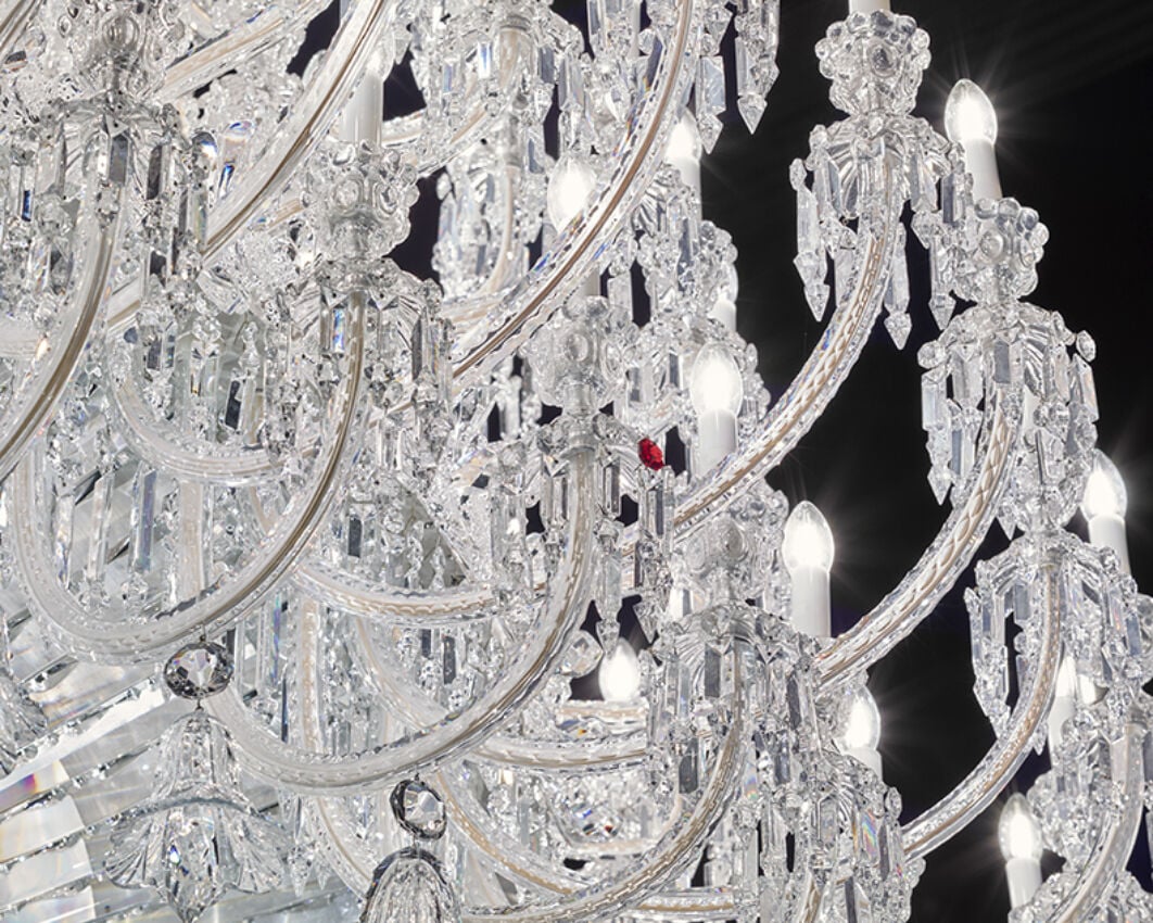 灯る、きらめく | バカラ 日本