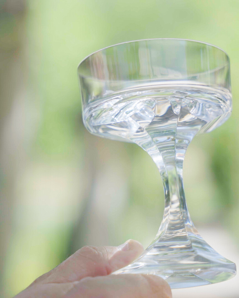 Narcisse Glass