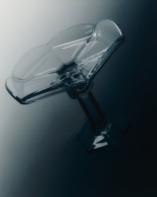 Photography of a Baccarat Harcourt Tulipe Coupe by Thomas Chéné