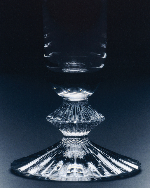 Photography of a Baccarat Mille Nuits Glass by Thomas Chéné