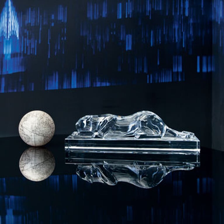 Heritage Panther animal sculpture