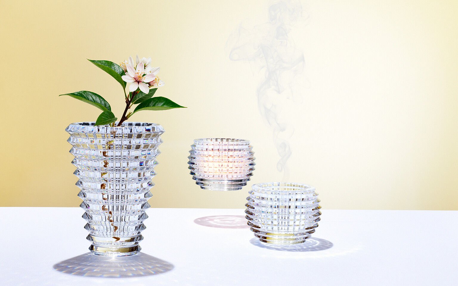 バカラ　クリスタル　ジャスミン大型ベース　高25㎝　東Y6-1016① Baccarat Official Online Shop | Baccarat United States