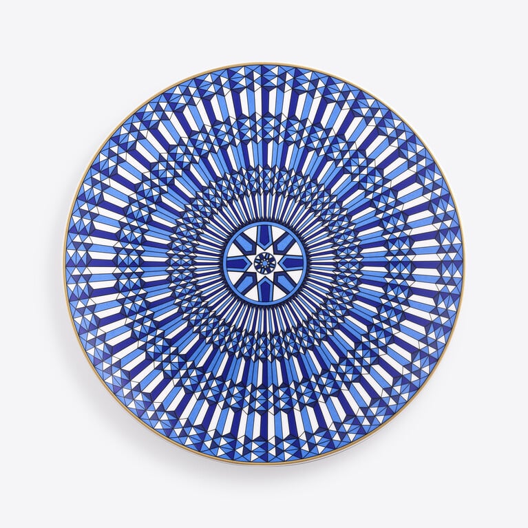 Arcadia Blue Show Plate Baccarat in Porcelain Blue View 1