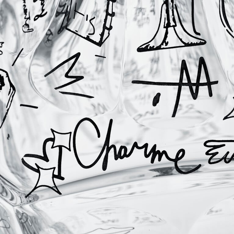 طقم قارورة وكؤوس ويسكي من مجموعة آركور، بتصميم هاري نورييف Baccarat من كريستال شفاف