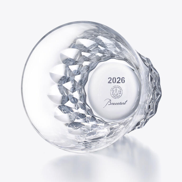 ダリア タンブラー 2026（Aイニシャル入り） Baccarat、クリアのクリスタル製