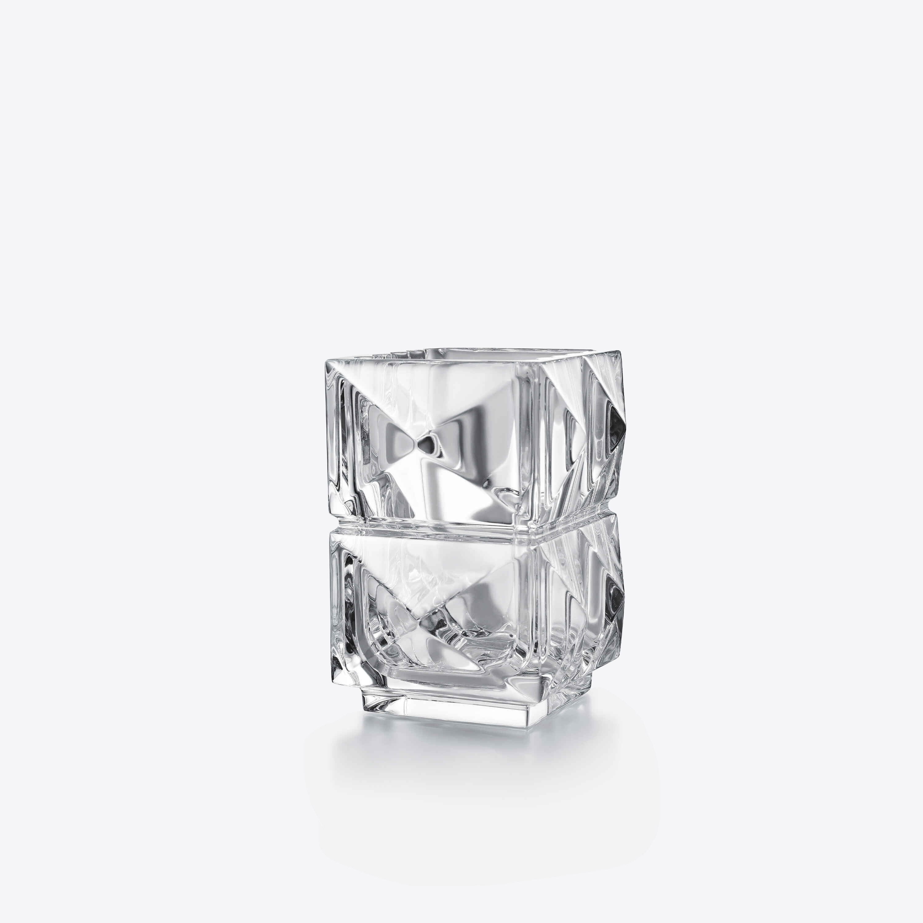 2813157_grey_001.jpg?sw=3000&