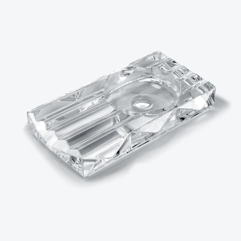 ルクソール シガーアッシュトレイ Baccarat、クリアのクリスタル製レビュー 1