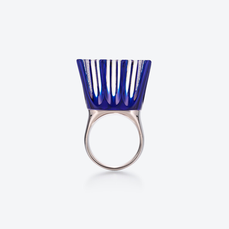 L'Eclat de Talleyrand Emperor Silver Ring Baccarat in Blue Silver