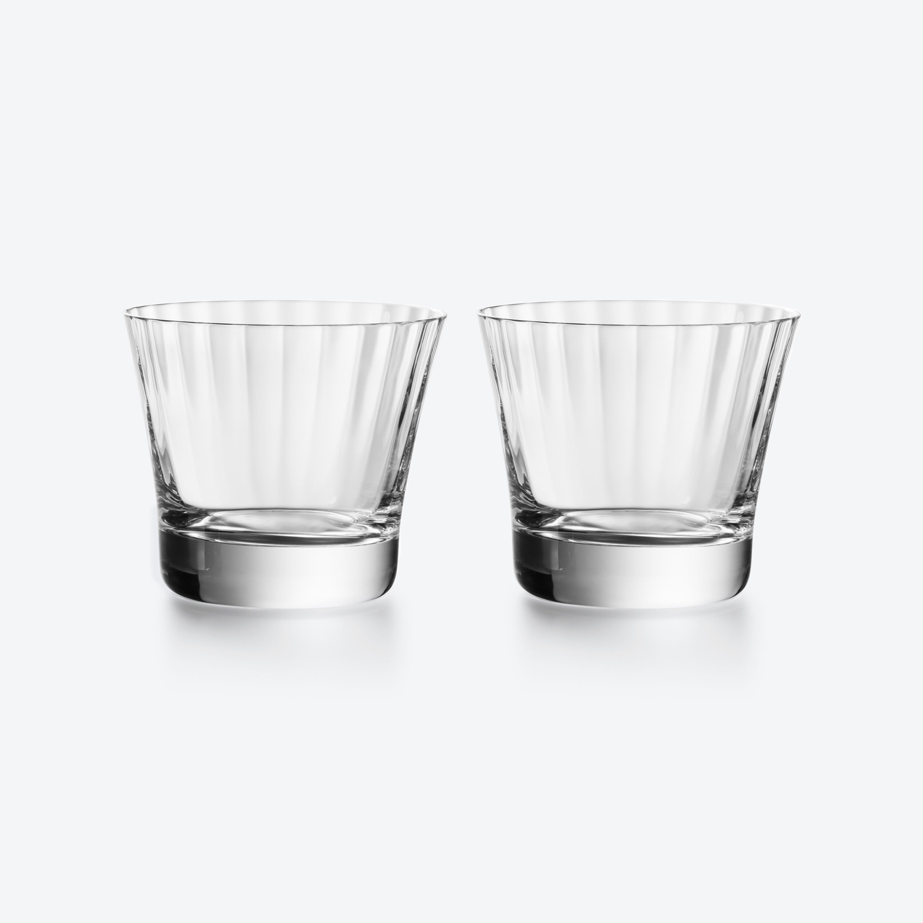 2105395_grey_001.jpg?sw=3000&