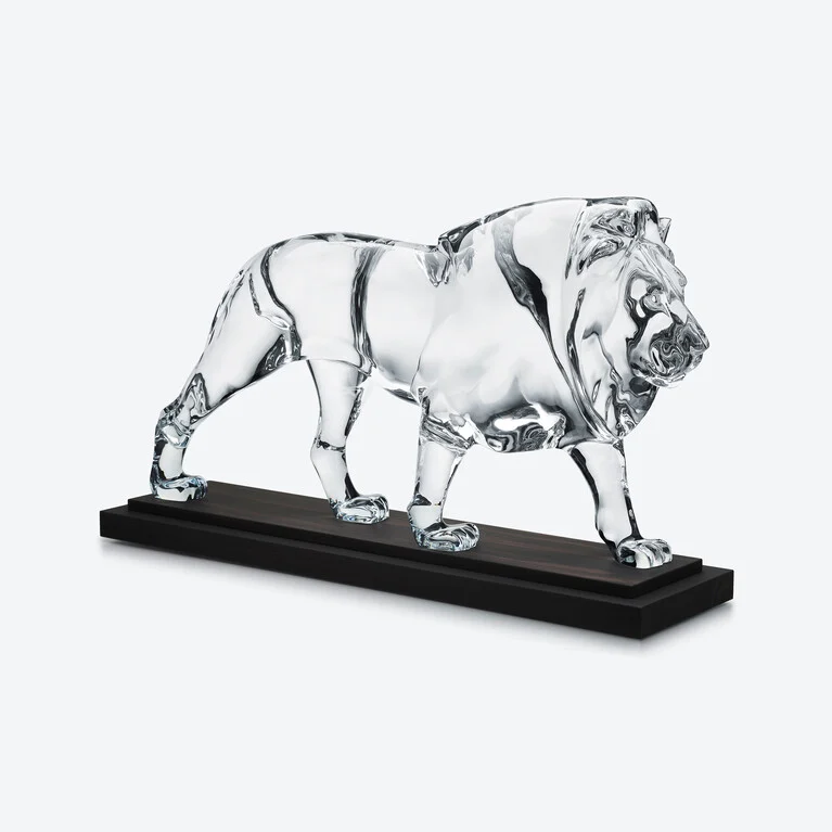 Cecil Lion Baccarat in Crystal Clear View 1