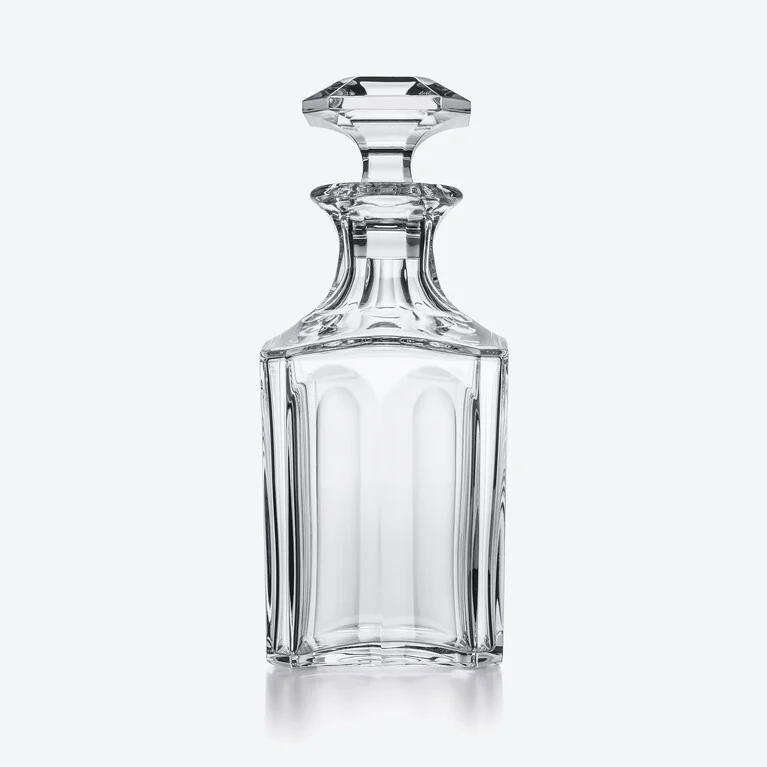Harcourt 1841 Whisky Decanter Baccarat in Crystal Clear View 1