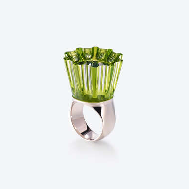 L'Eclat de Talleyrand Empress Silver Ring Olivine View 1