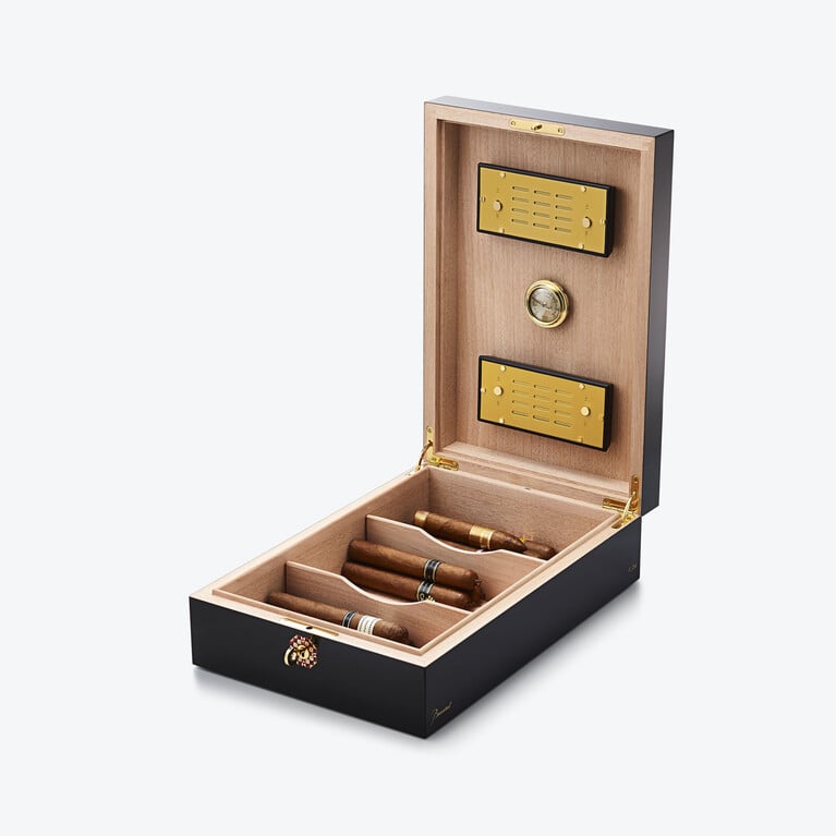 Louxor Zigarren-Humidor Baccarat in Mehrfarbigem Holz