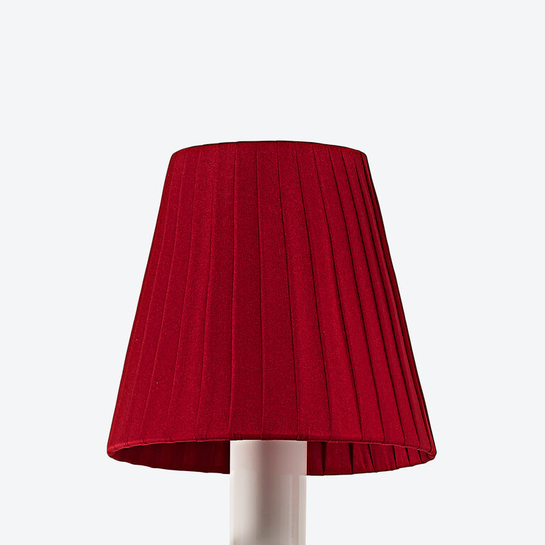 Z&eacute;nith Lampenschirm Baccarat in Rotem Taft