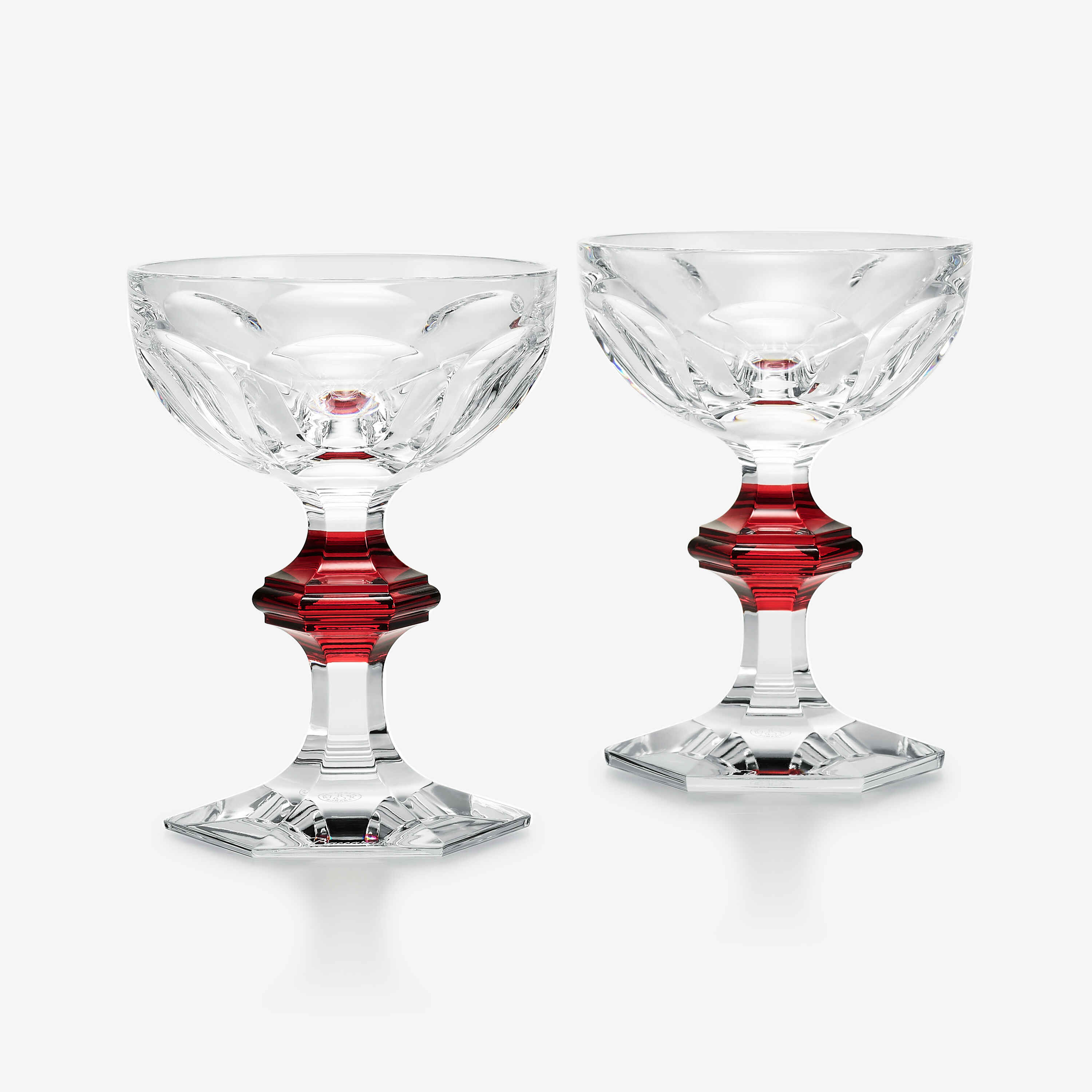 Lot 6 coupes à champagne Art Déco en cristal ciselé Lot 6 coupes à champagne Art Déco en cristal ciselé