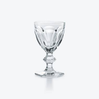 Harcourt 1841 Glass,
