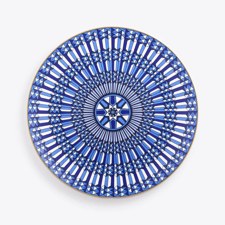 Arcadia Blue Show Plate Baccarat in Porcelain Blue View 1