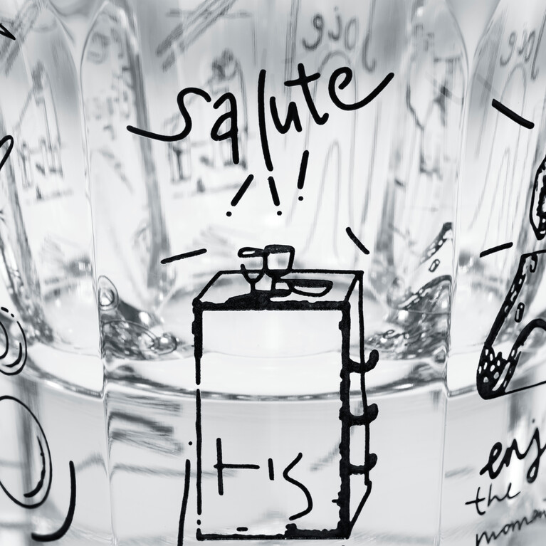 哈酷威士忌盛酒瓶及平底杯套装 哈里&middot;努里耶夫作品 Baccarat, 透明水晶制成