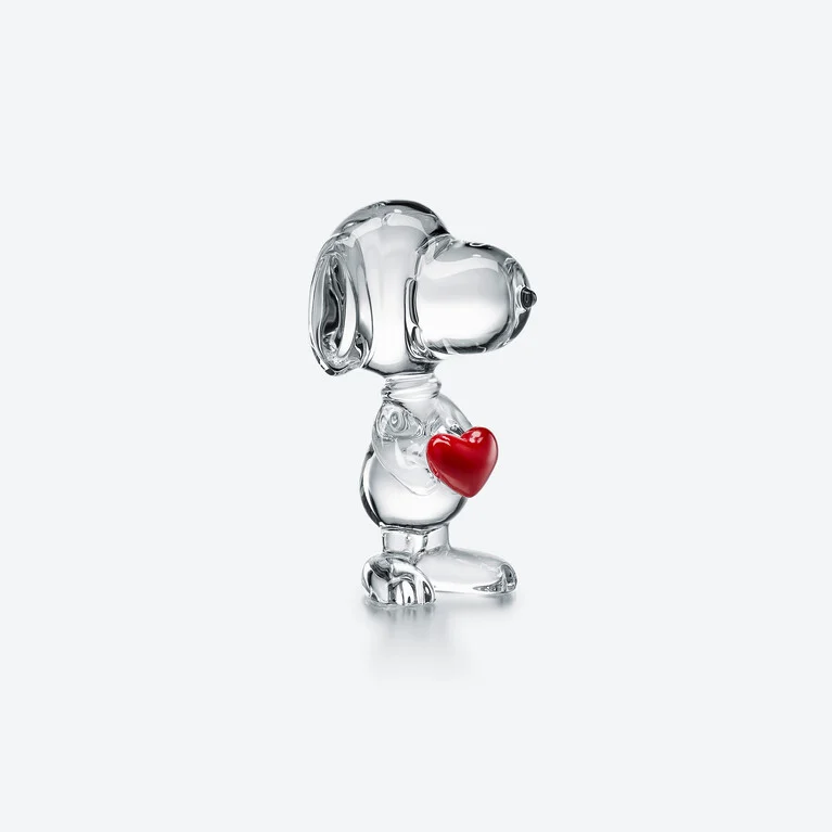 Snoopy Heart Figurine Baccarat in Crystal Red View 1
