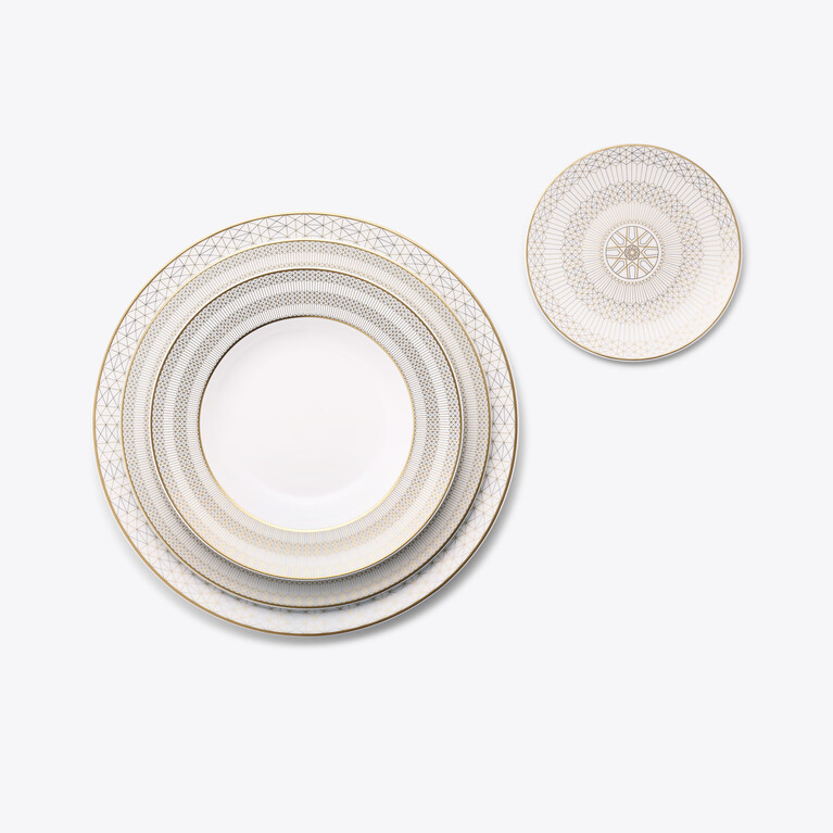 Arcadia Gold & Platinum Bread Plate  Baccarat