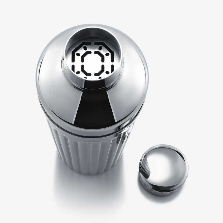 Harmonie Shaker Baccarat in Steel Silver View 2