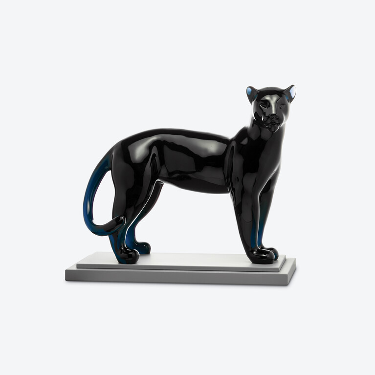 Large Panther Sculpture Baccarat in Crystal Blue View 1