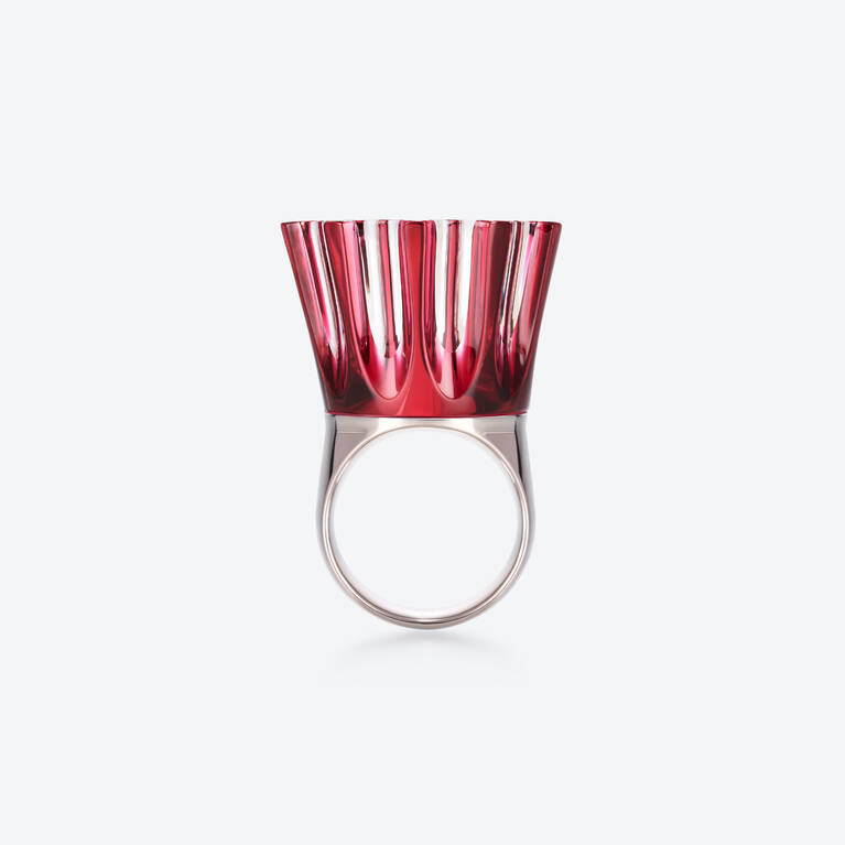 L'Eclat de Talleyrand Empress Silver Ring, Red