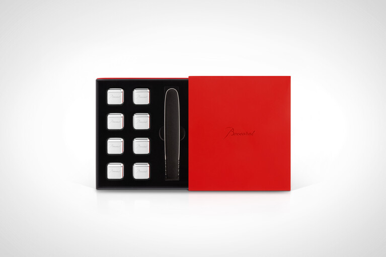 Baccarat 冰粒套裝 Baccarat, 製成