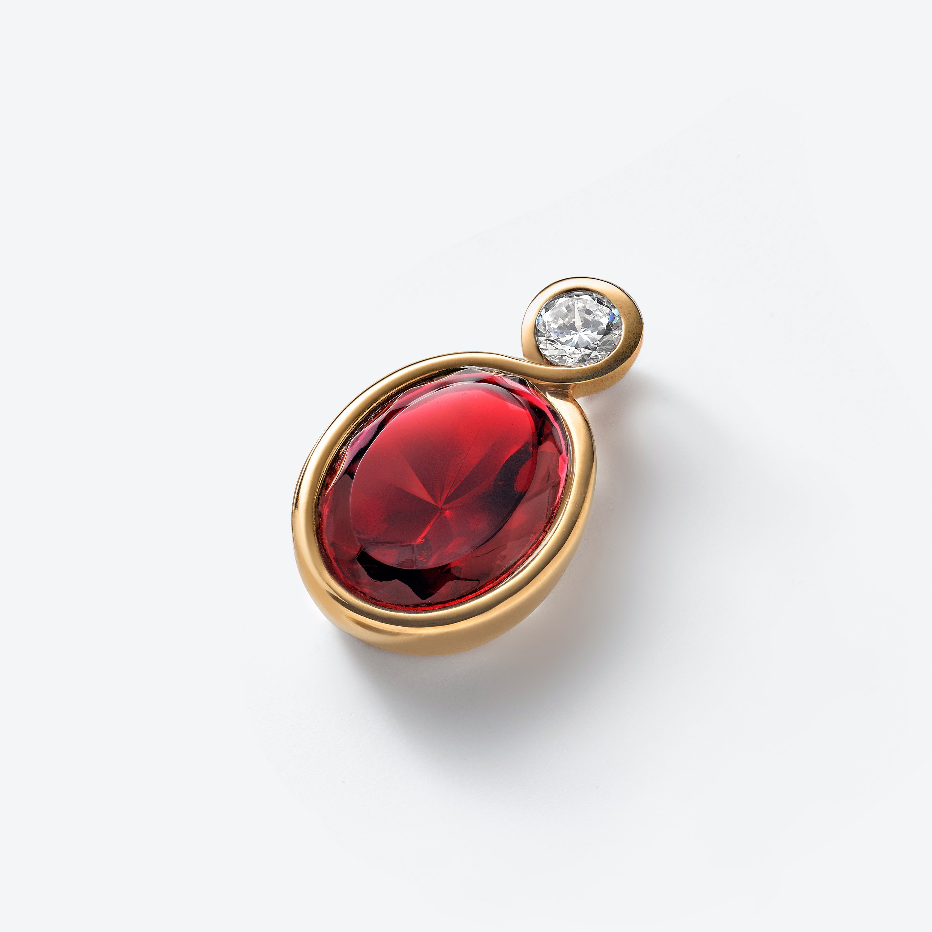 Crois&eacute; Gold Plated Pendant Baccarat in Red 18-Karat Gold-Plated